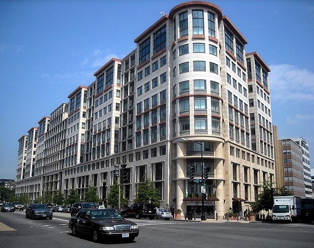 International Finance Corporation HQ (Wikimedia Commons / CC 3.0)
