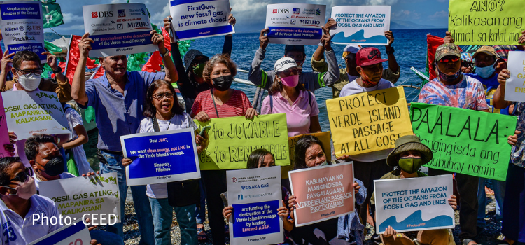 Protestierende Gemeinde auf den Philippinen