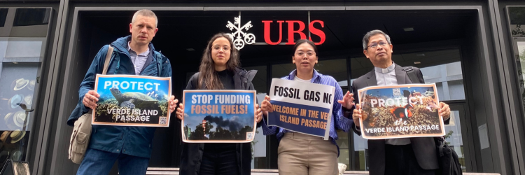Protest vor der UBS Zentrale