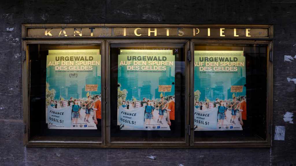 Filmpremiere Berlin, Plakate urgewald-Film