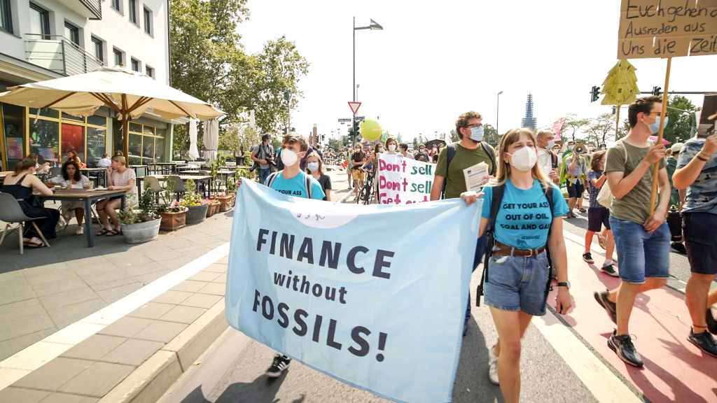 Finance without Fossils Protestbild