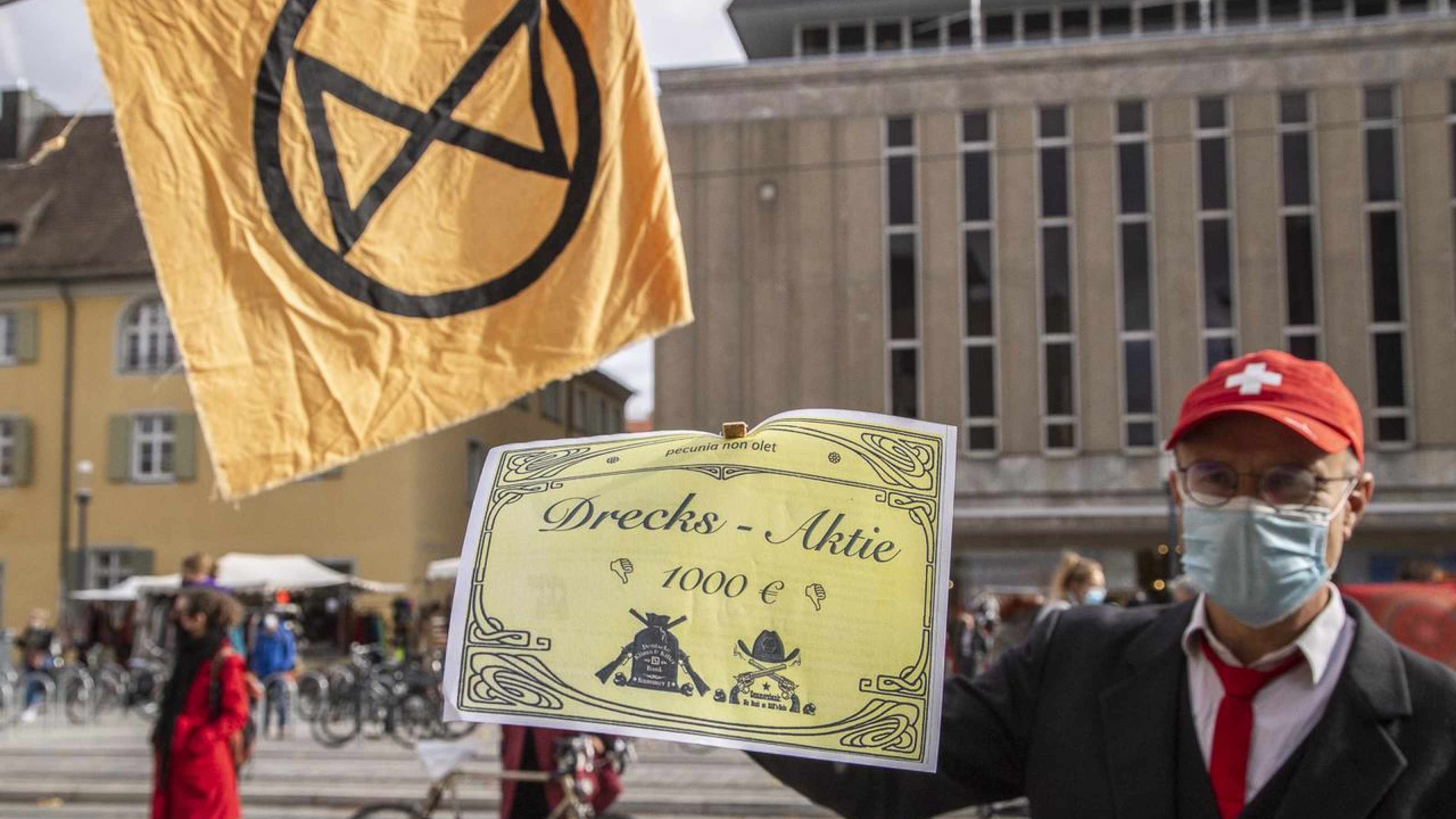 Ausgabe von "Drecksaktien" in Freiburg